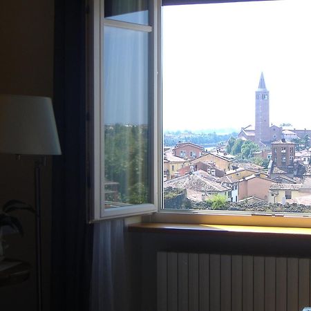 Agli Abbaini Acomodação com café da manhã Verona Exterior foto